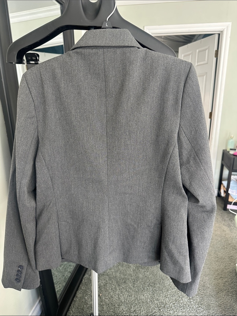 Express Women's Charcoal Gray Single-Button Blazer - Picture 3 of 3